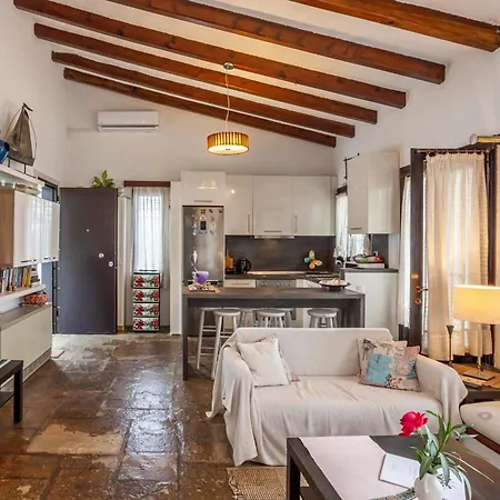 The Gift Sani Villa *